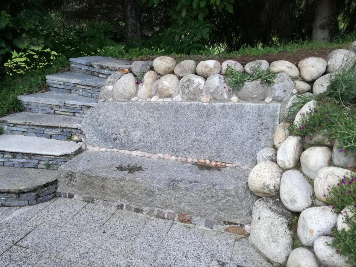Casale Cadeloro Villa Nebbiuno ภายนอก รูปภาพ