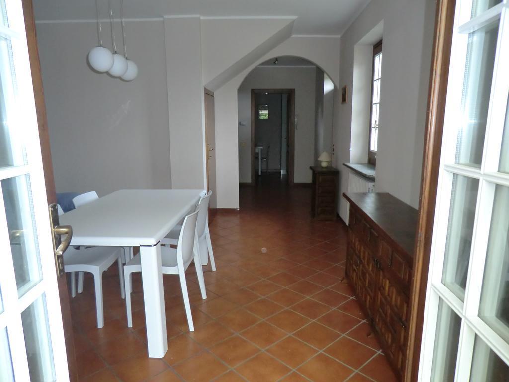 Casale Cadeloro Villa Nebbiuno ภายนอก รูปภาพ